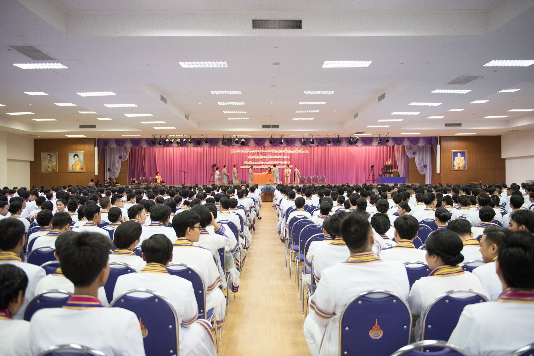 ปริญญาบัตร ราชมงคล ปริญญาบัตร ราชมงคลพระนคร